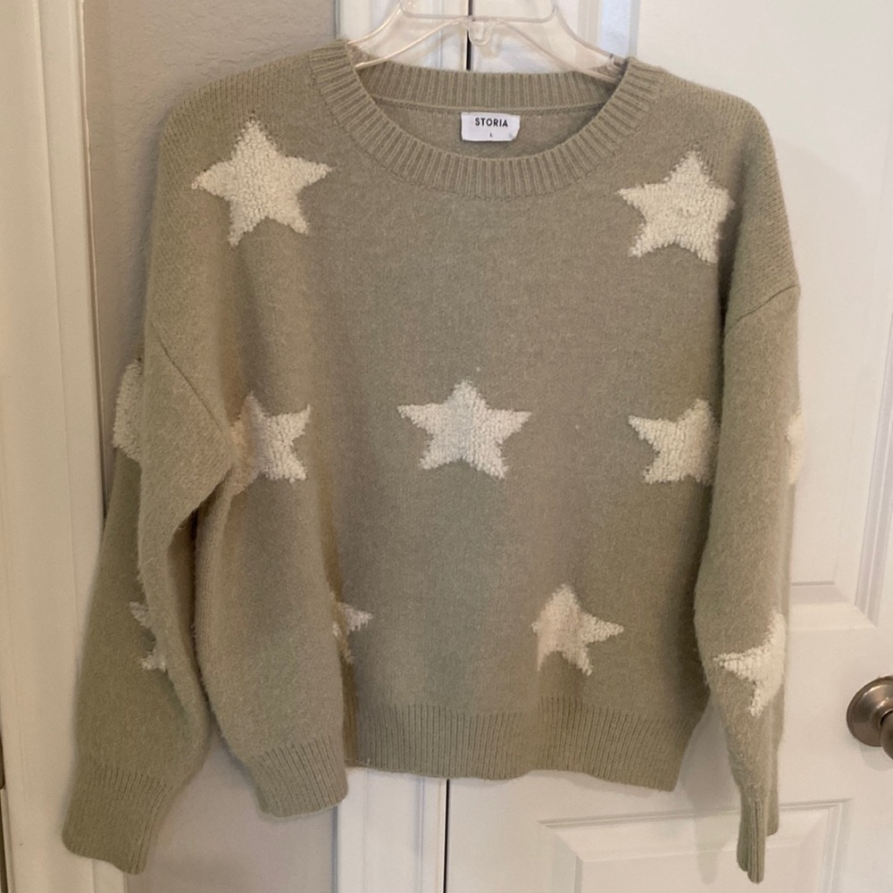 Cozy little sweater